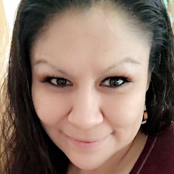 Meet your Posher, Abrienne - Picture 4 of 5